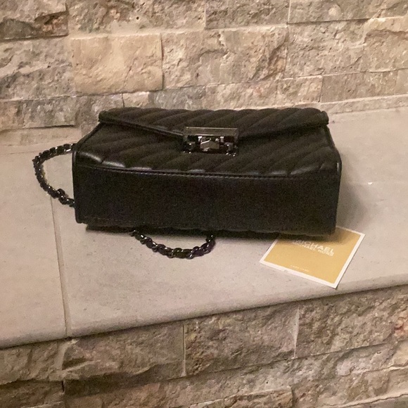 Michael Kors Rose Black Flap Purse - Picture 4 of 10